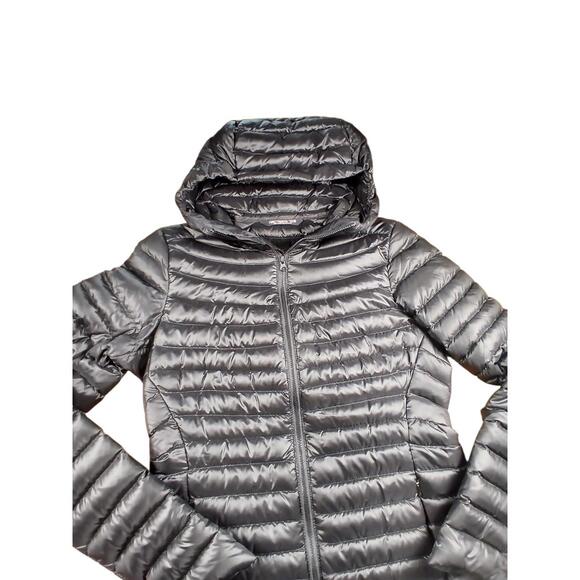 Arc'teryx Seyla Coat Femme XS Noir Manteau Duvet Capuchon mi-Long - Picture 2 of 7